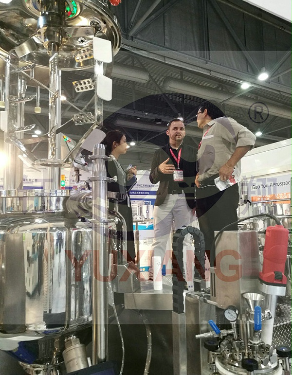 2016-11-18香港亚太美容展,庆祝广州钰翔机械圆满成功! 2016-11-18香港亚太美容展,庆祝广州钰翔机械圆满成功!